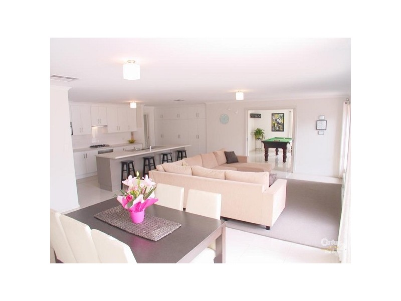 24 Sand Street, Seaford Meadows SA 5169