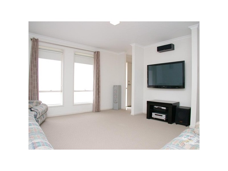 24 Sand Street, Seaford Meadows SA 5169