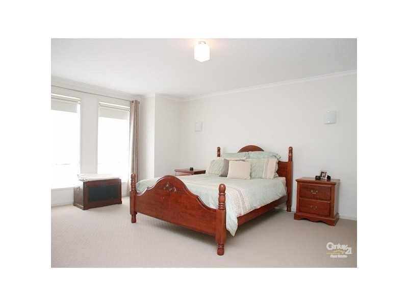 24 Sand Street, Seaford Meadows SA 5169