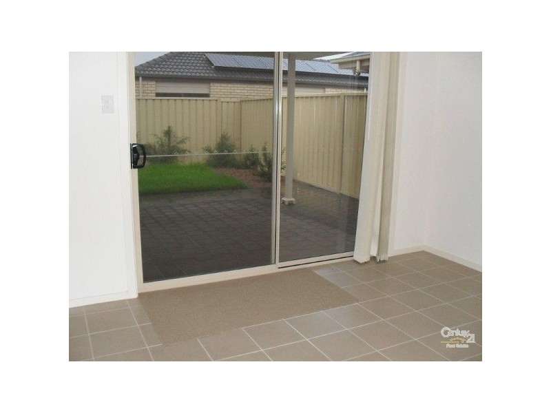 16 Atlantis, Seaford Meadows SA 5169