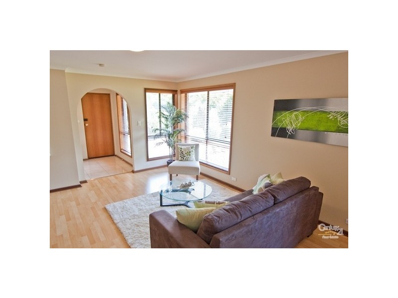 6 Mustang Crescent, Woodcroft SA 5162