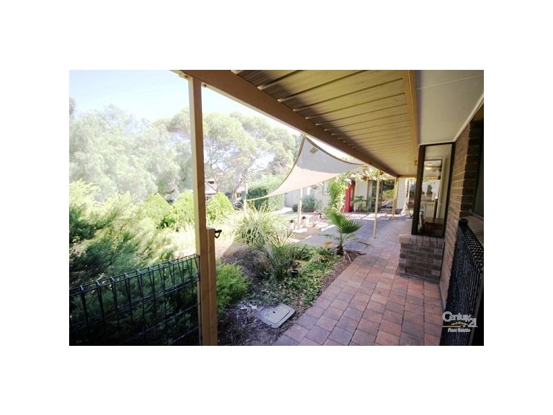 30 Latimer Crescent, Trott Park SA 5158