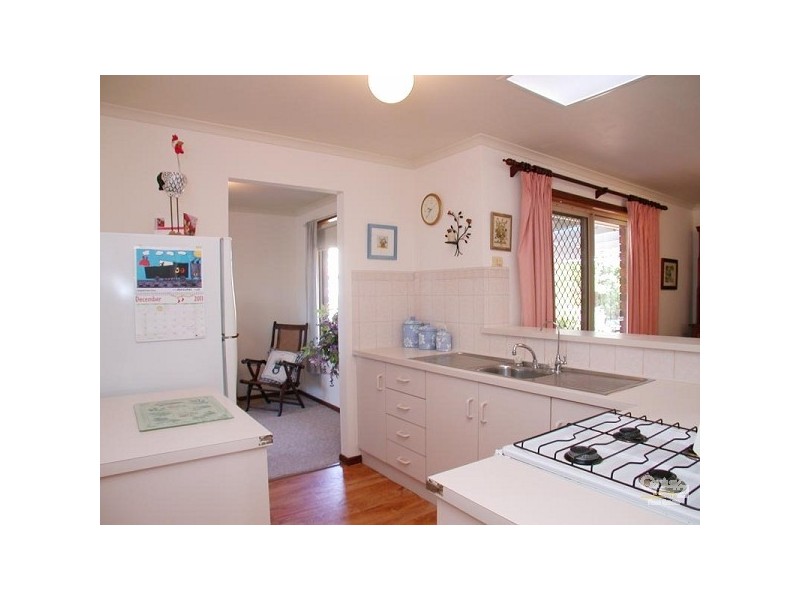 17 Cedar Avenue, Seaford SA 5169