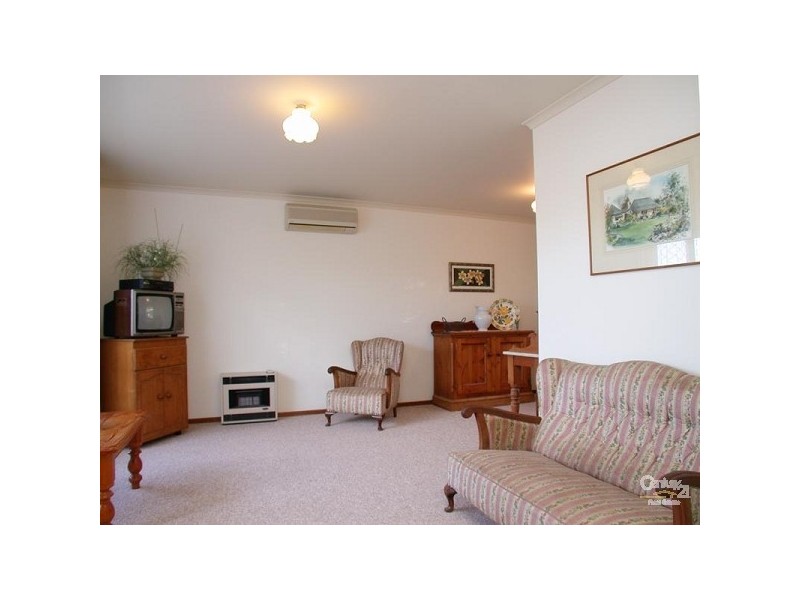 17 Cedar Avenue, Seaford SA 5169