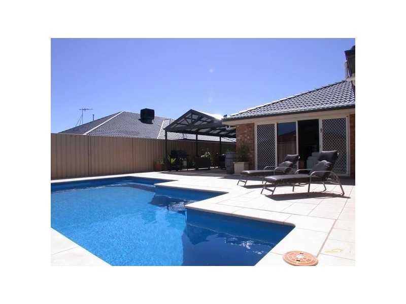 40 Sand Street, Seaford Meadows SA 5169