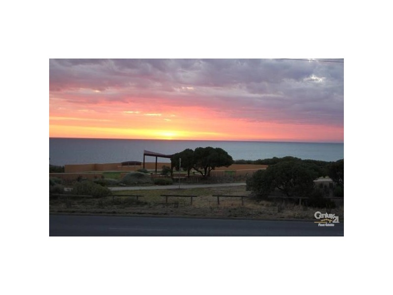211 Esplanade, Port Noarlunga South SA 5167