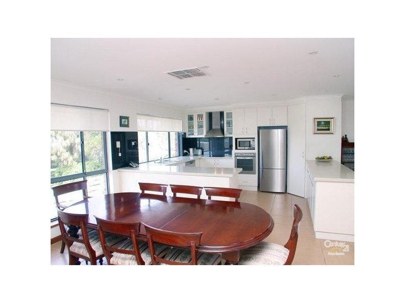 211 Esplanade, Port Noarlunga South SA 5167