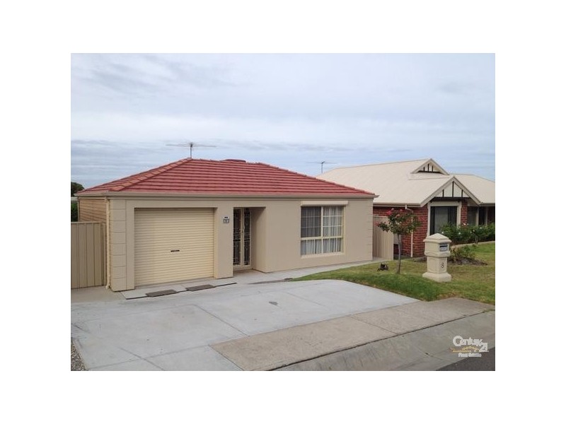 8 Hartland Avenue, Christie Downs SA 5164