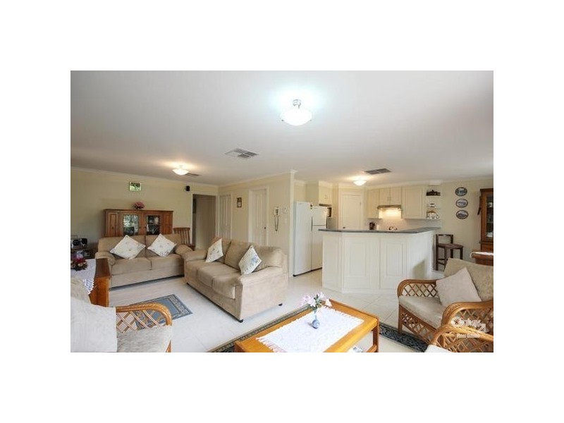 26 Cuttle St, Aldinga Beach SA 5173