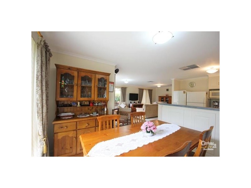 26 Cuttle St, Aldinga Beach SA 5173