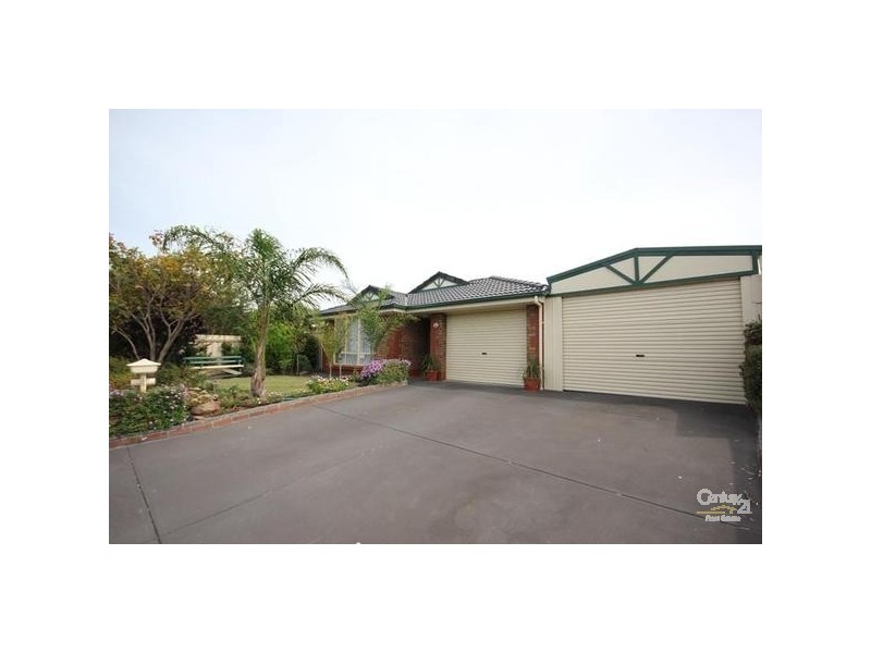 26 Cuttle St, Aldinga Beach SA 5173