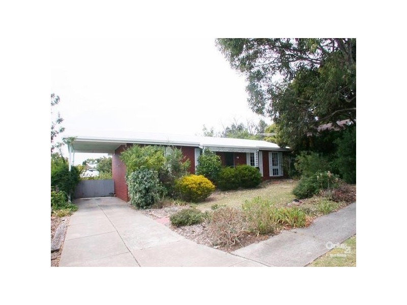 3 Flinders Crescent, Hackham SA 5163