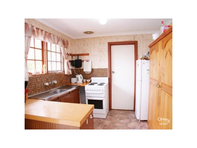 3 Flinders Crescent, Hackham SA 5163