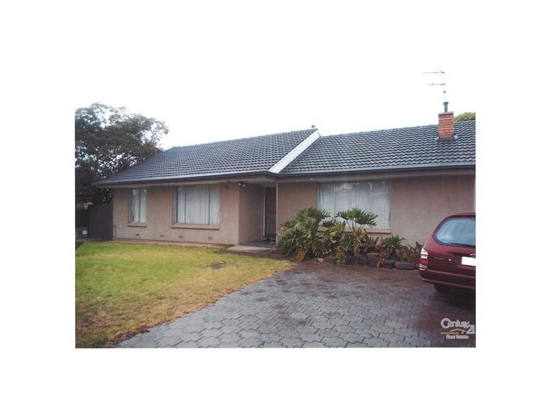 18 Booth Avenue, Morphett Vale SA 5162