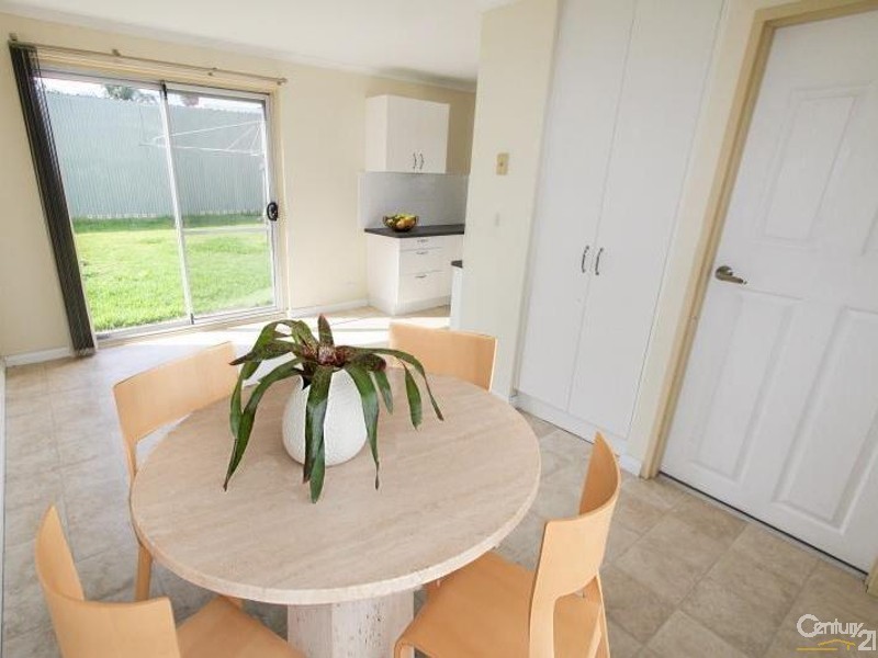30 Sandy Lane, Hackham SA 5163