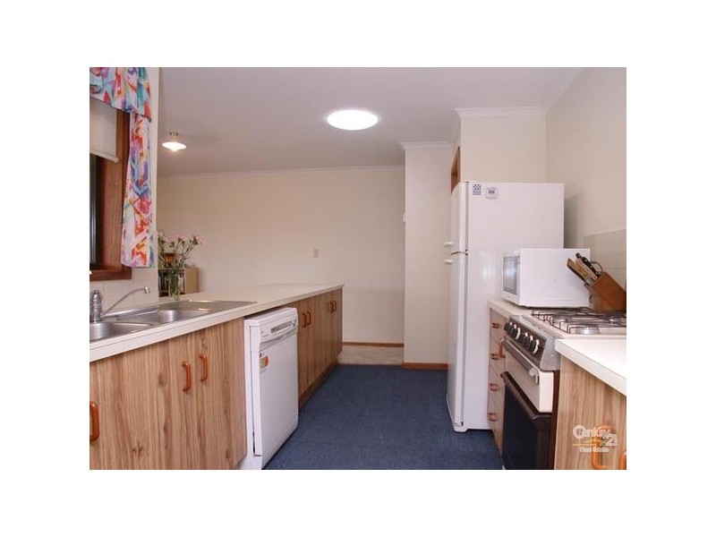 11 Babbacombe Drive, Moana SA 5169