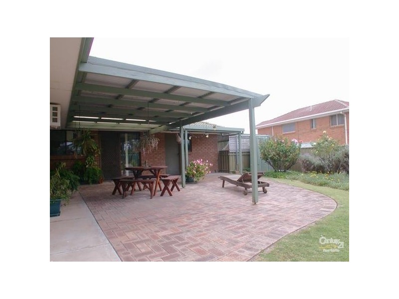 11 Babbacombe Drive, Moana SA 5169