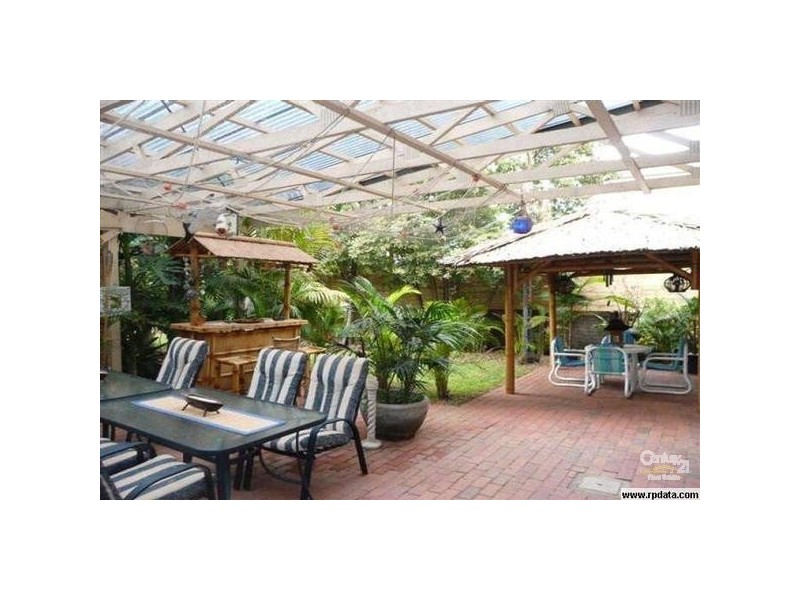 9 River Parade, Hallett Cove SA 5158