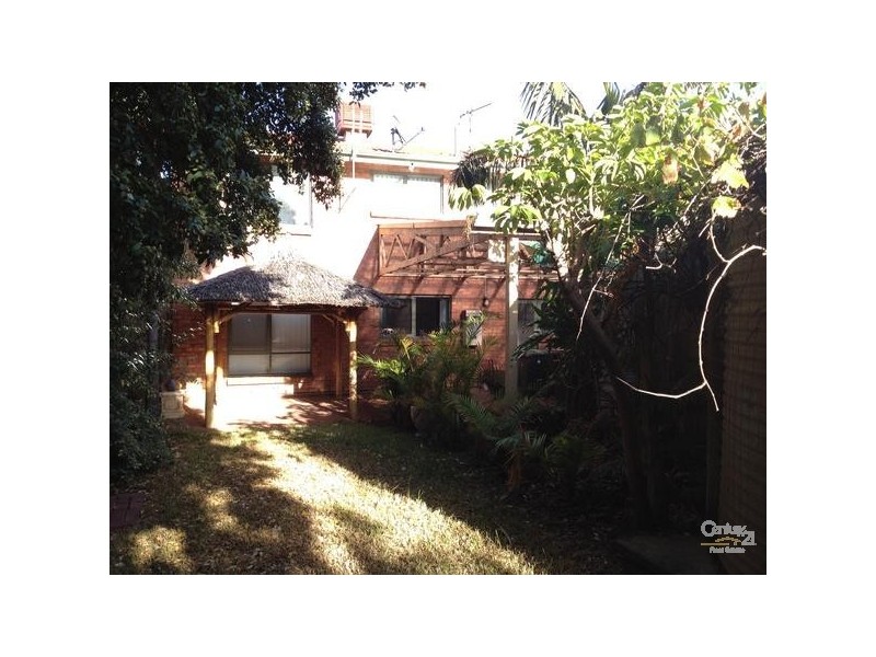 9 River Parade, Hallett Cove SA 5158