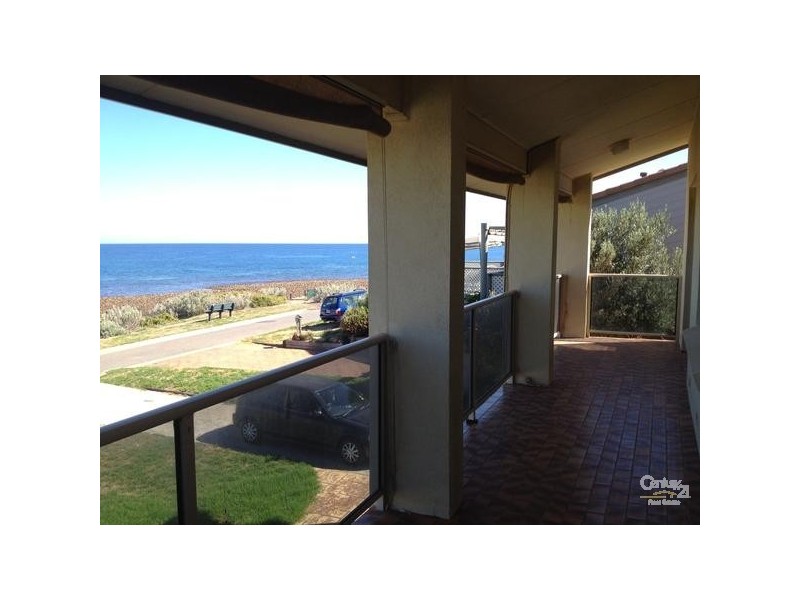 9 River Parade, Hallett Cove SA 5158