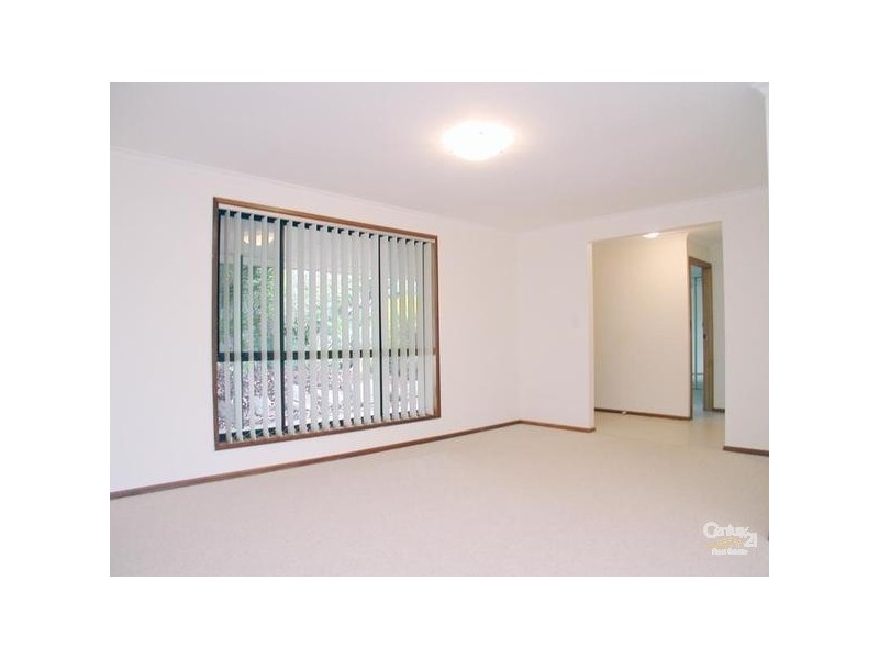 17 Abberton St, Flagstaff Hill SA 5159