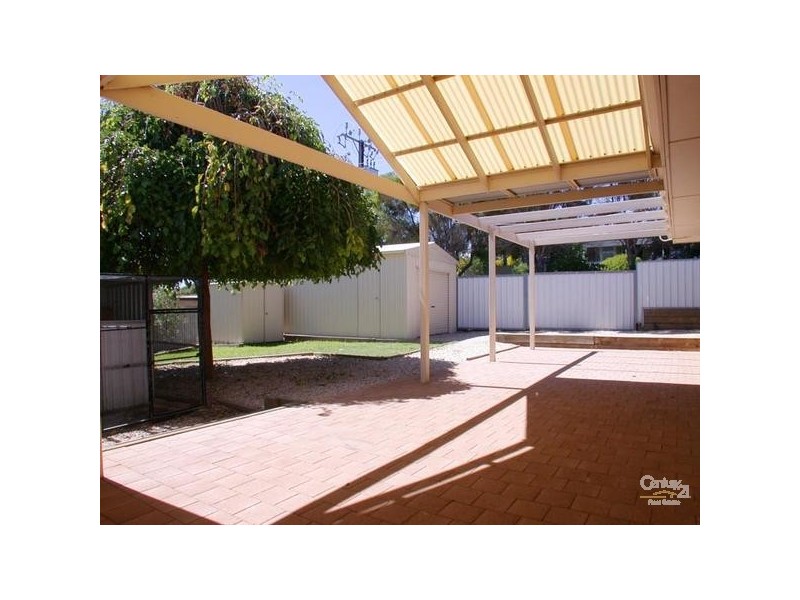 43 Penneys Hill Rd, Hackham SA 5163