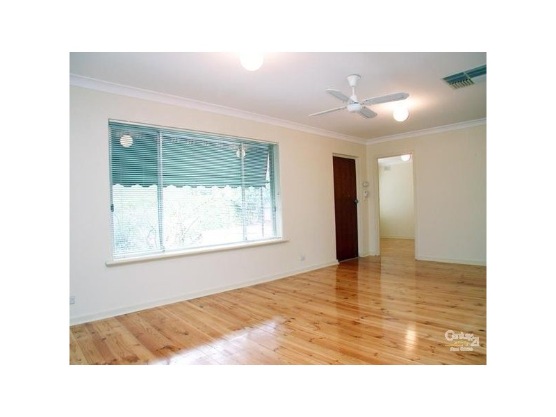 24 Paterson Drive, Hackham SA 5163