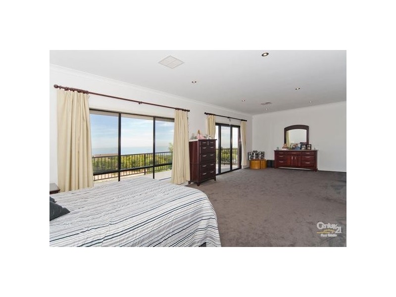 8 Boonga Street, Hallett Cove SA 5158