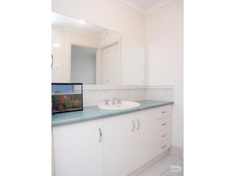 18A Regent Street, Moana SA 5169