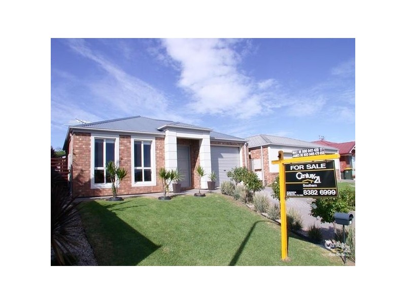 10 McGuire Ct, Hackham SA 5163