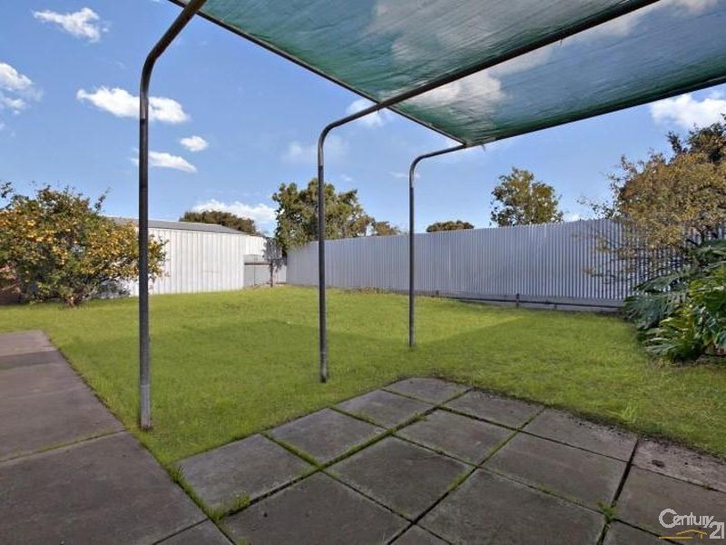 47 Dominic Crescent, Morphett Vale SA 5162