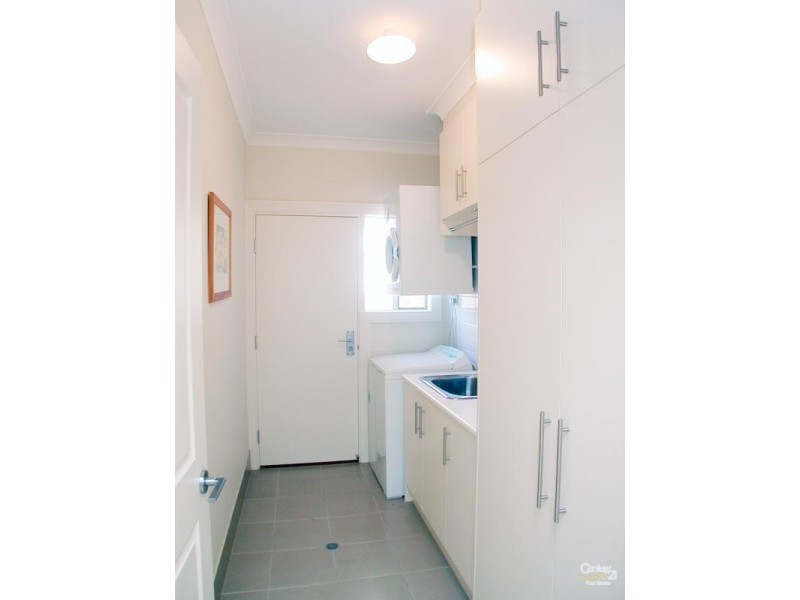 7-8 Cinnamon Way, Aberfoyle Park SA 5159