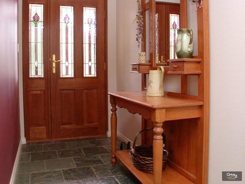 19 Woodland Grove, Aberfoyle Park SA 5159