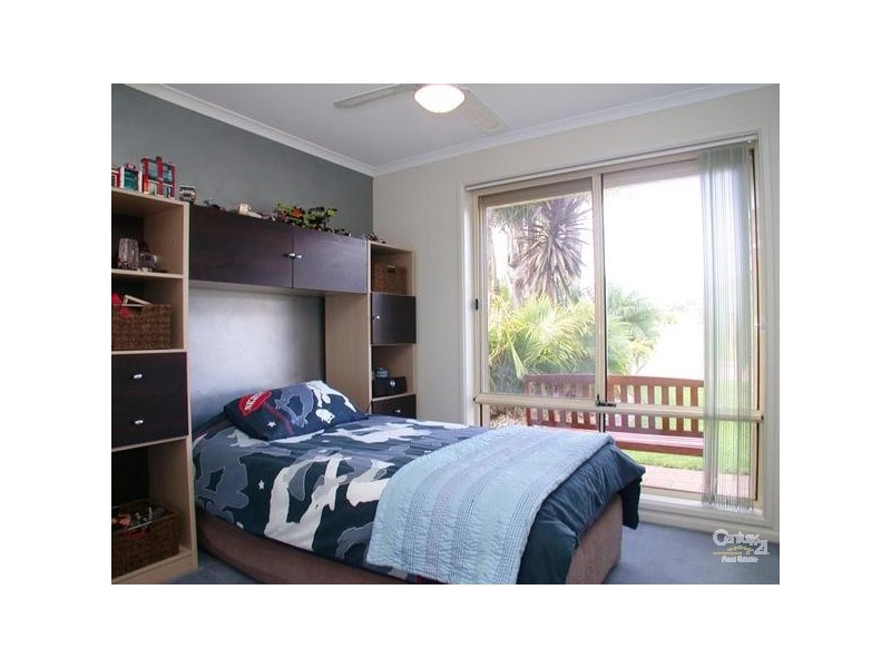 6 Cove Circuit, Seaford Rise SA 5169