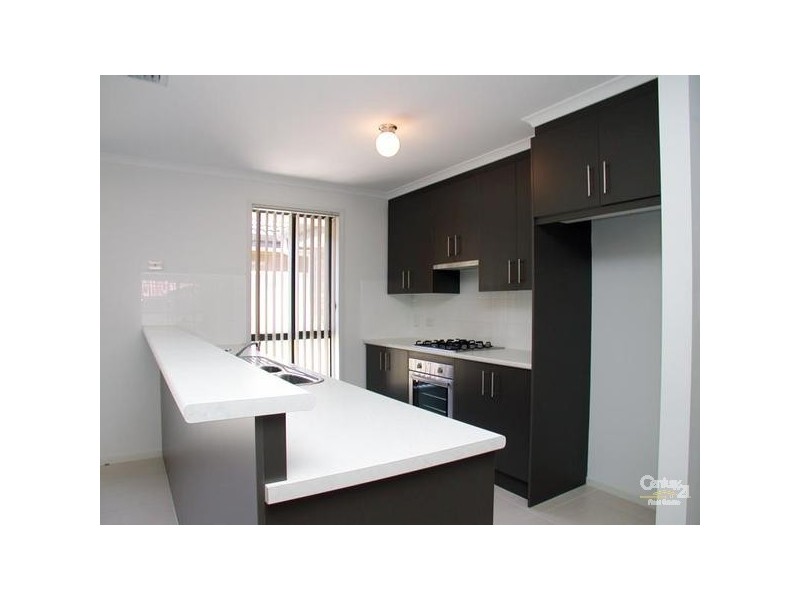 13 Yeltana Avenue, Huntfield Heights SA 5163