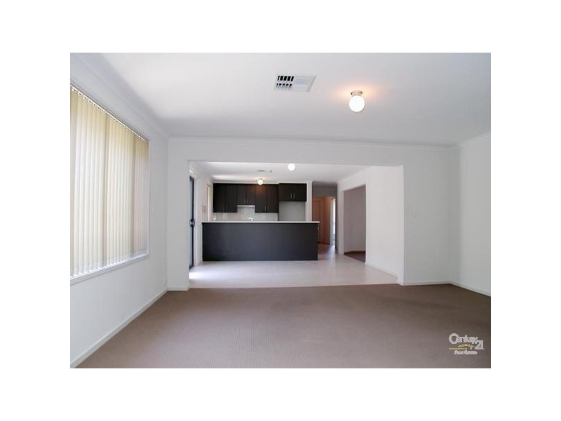 13 Yeltana Avenue, Huntfield Heights SA 5163