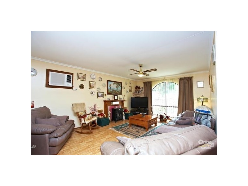 25 Capeview Crescent, Hackham SA 5163