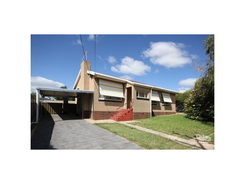 9 Scarborough Terrace, Dover Gardens SA 5048