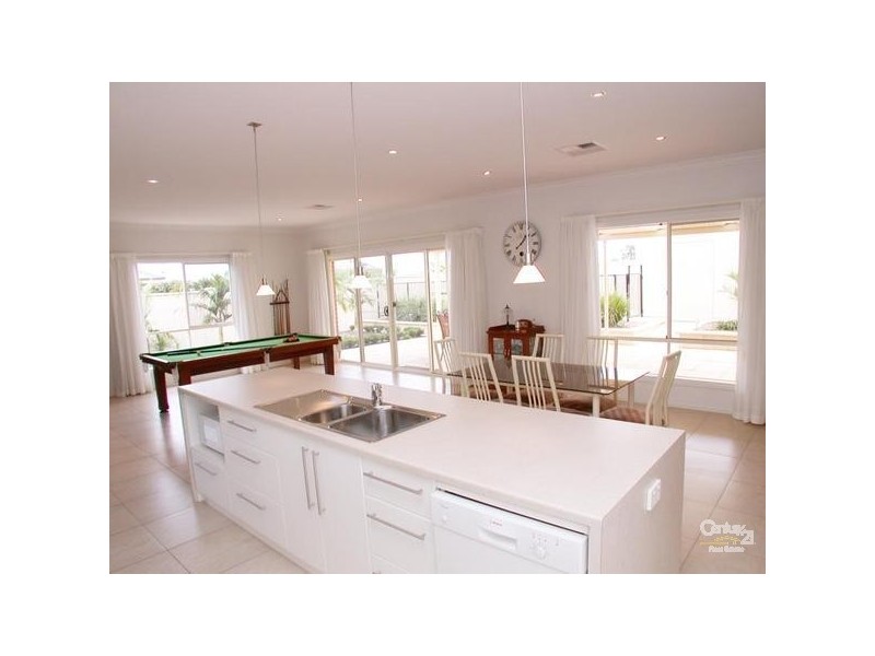 5 Tintara Walk, Noarlunga Downs SA 5168