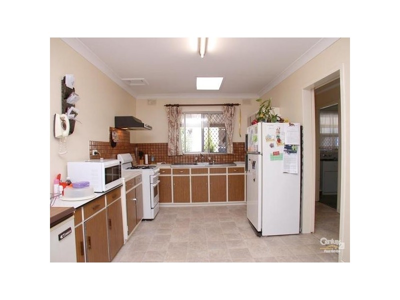 34 Carbenet Drive, Hackham SA 5163