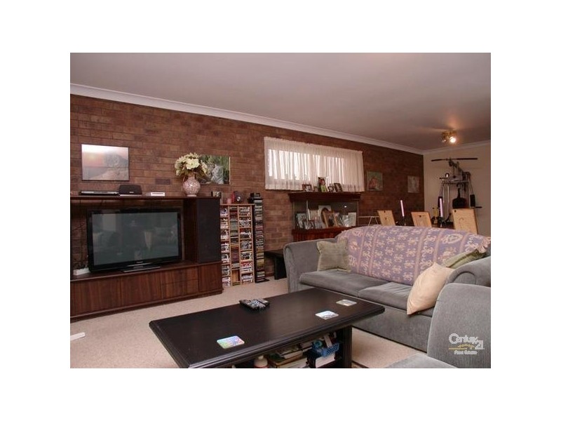 34 Carbenet Drive, Hackham SA 5163