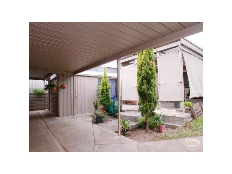 34 Carbenet Drive, Hackham SA 5163