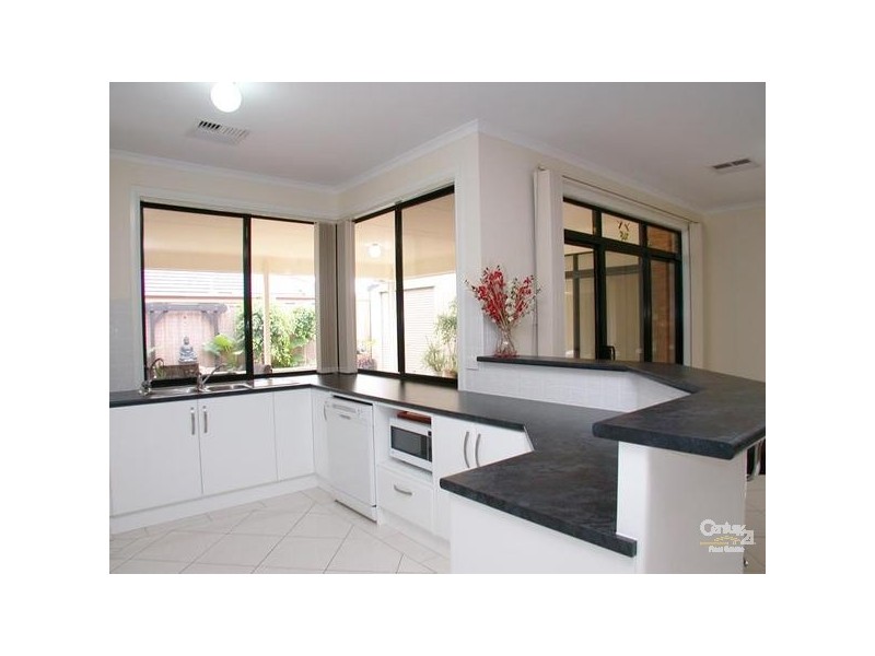 25 Casuarina Avenue, Aldinga Beach SA 5173