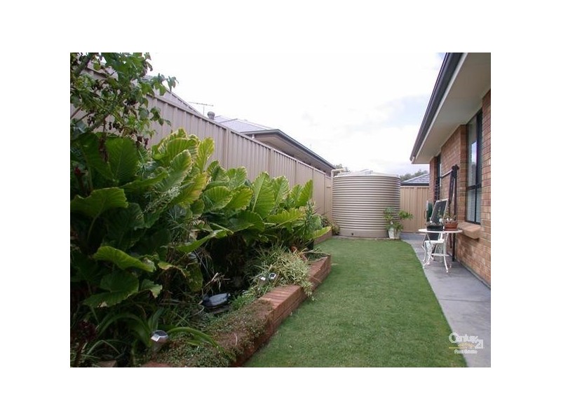 25 Casuarina Avenue, Aldinga Beach SA 5173