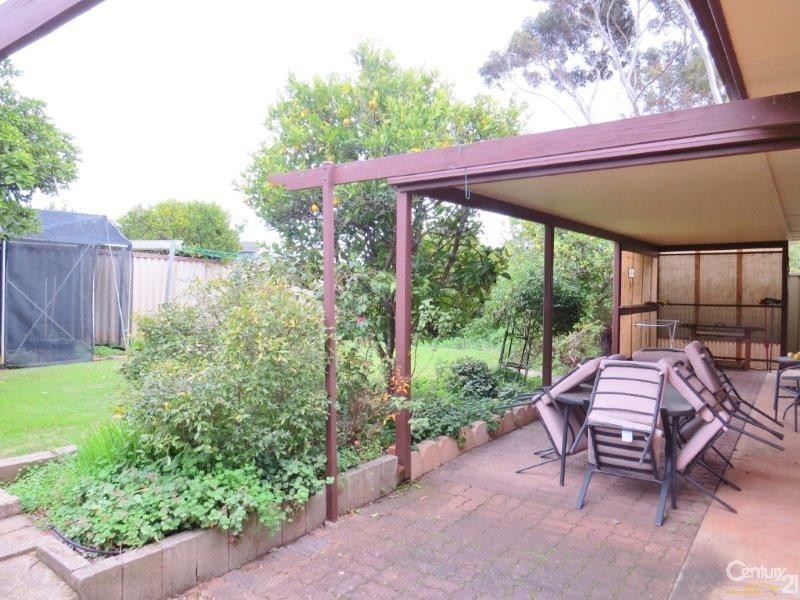 8 Tongan Way, Happy Valley SA 5159