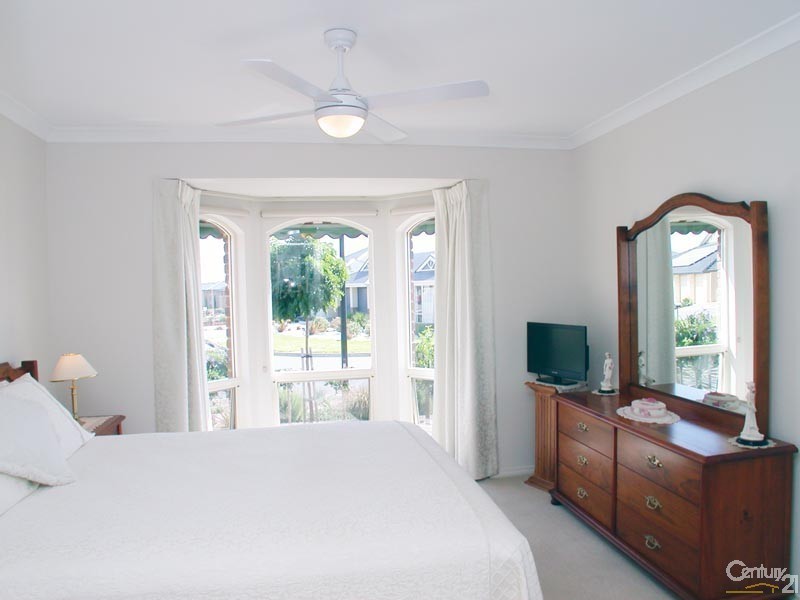 2 Angle Road, Seaford Meadows SA 5169