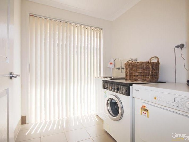 2 Angle Road, Seaford Meadows SA 5169