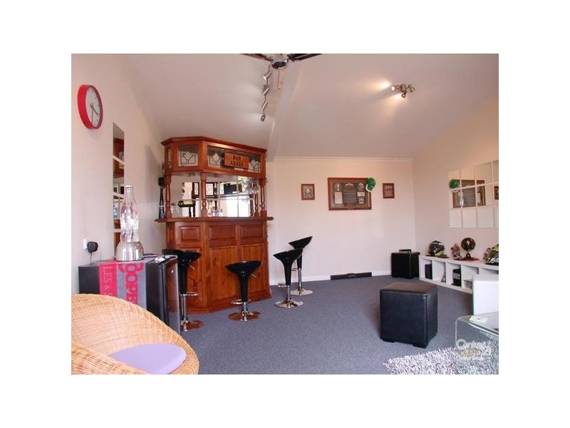 17 Talladira Way, Woodcroft SA 5162