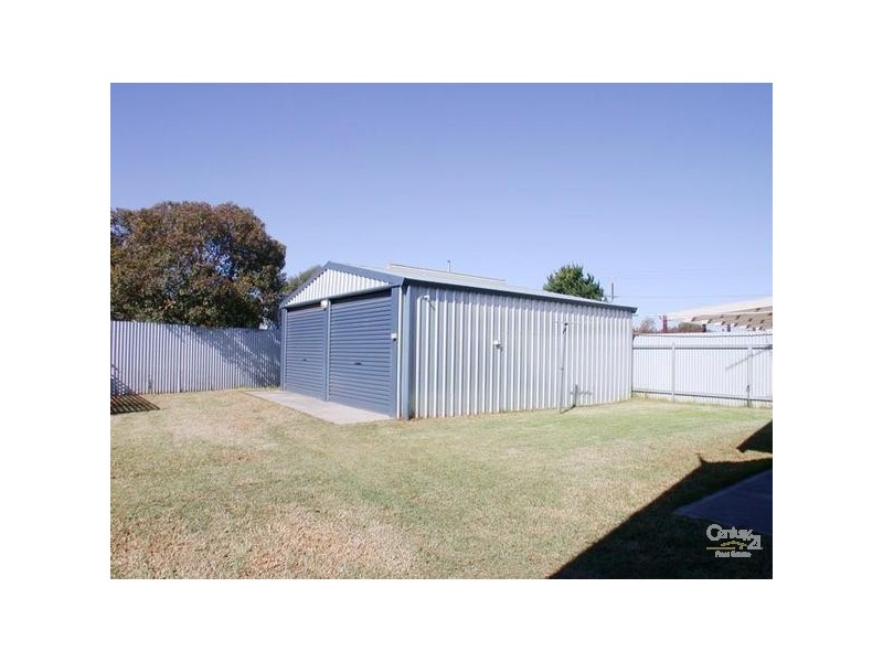 8 Ratcliffe Road, Aldinga Beach SA 5173