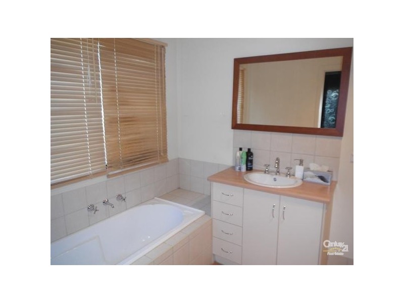 34 Katharine Street, Port Noarlunga SA 5167